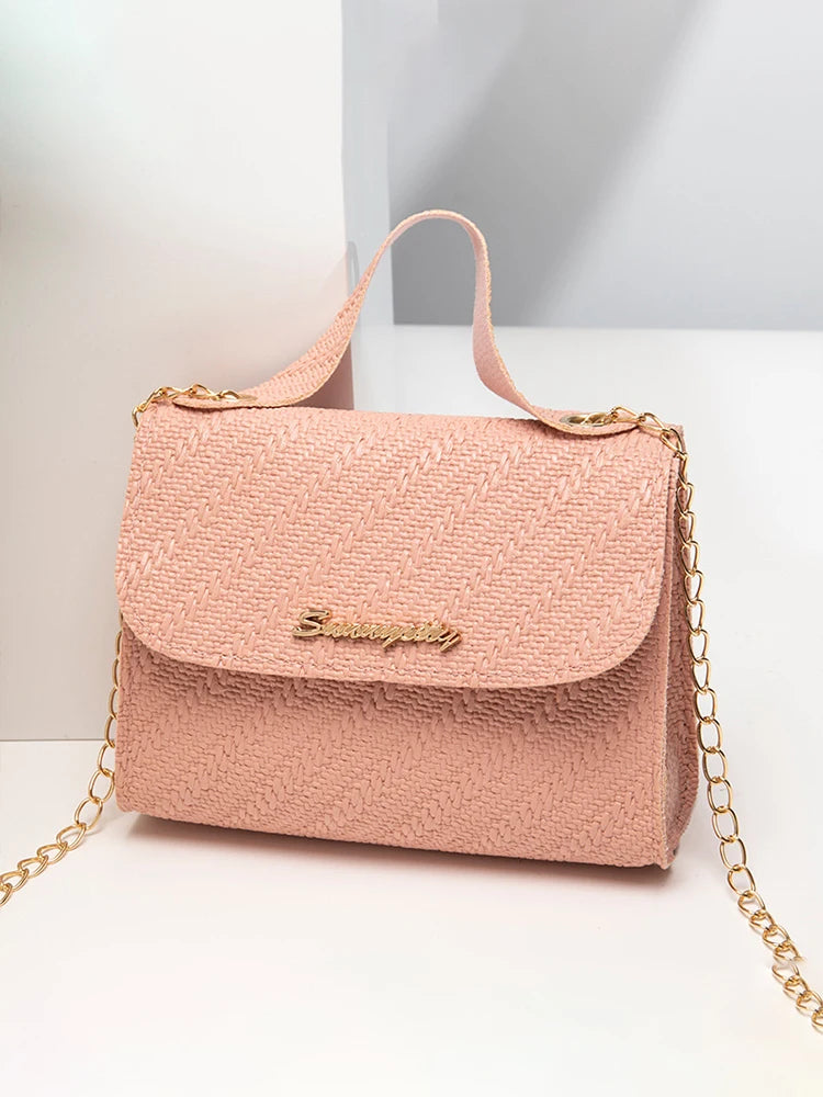 Swallow Online Embossing Chain Square Bag