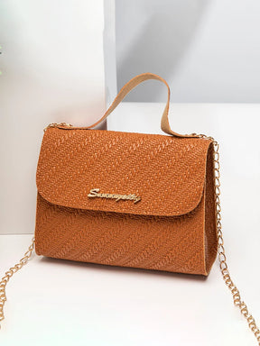 Swallow Online Embossing Chain Square Bag