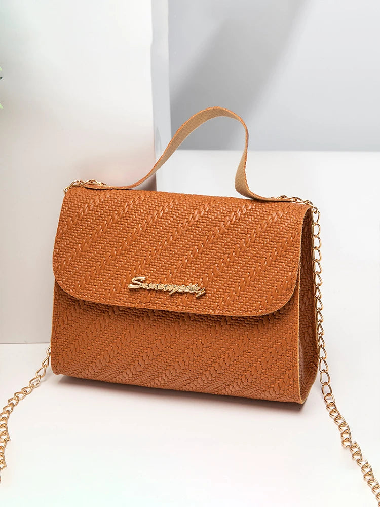 Swallow Online Embossing Chain Square Bag